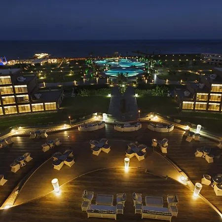 Noahs Ark Deluxe And Casino 호텔